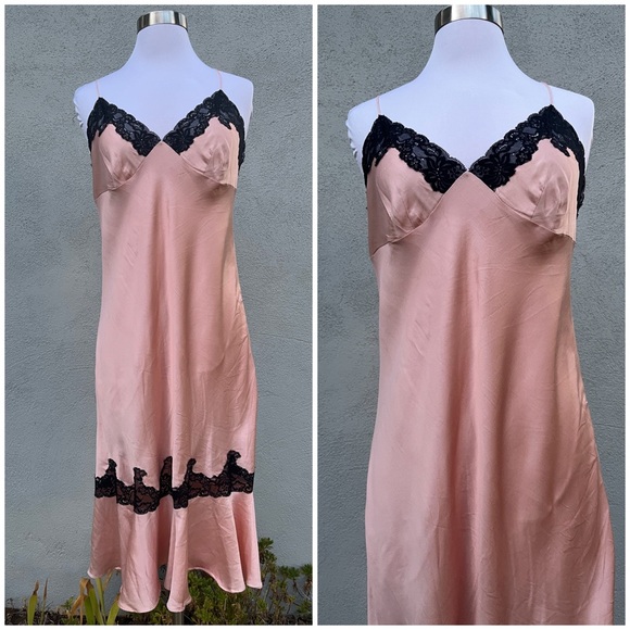 Vintage Y2K Victoria's Secret Bias Cut Pink Silk Slip Dress w